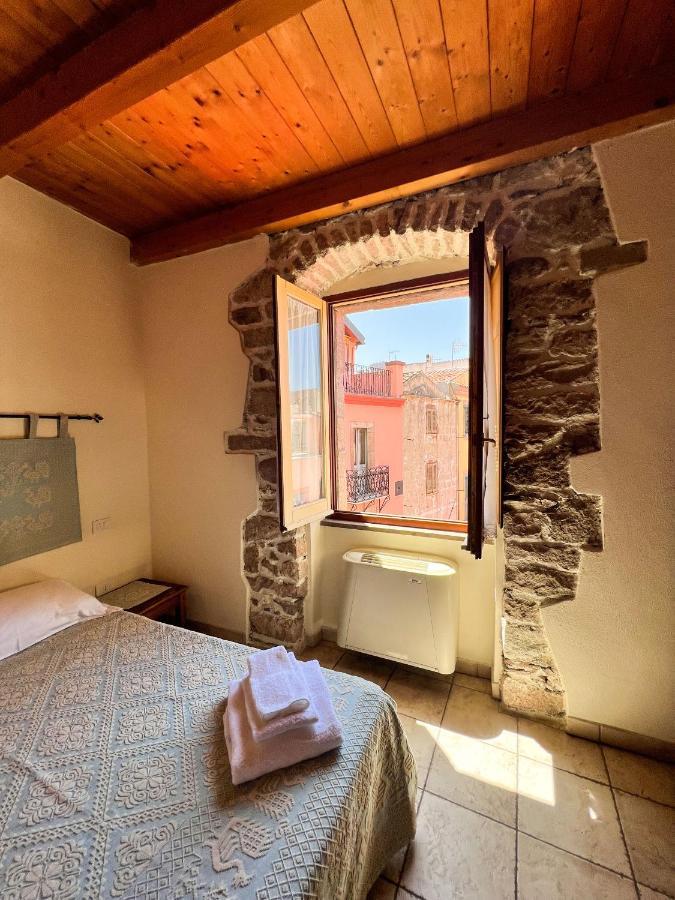 La Vecchia Torre 호텔 보사 외부 사진