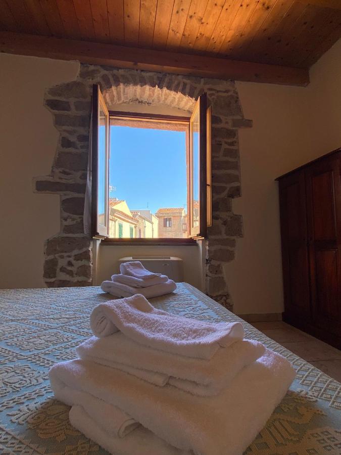 La Vecchia Torre 호텔 보사 외부 사진