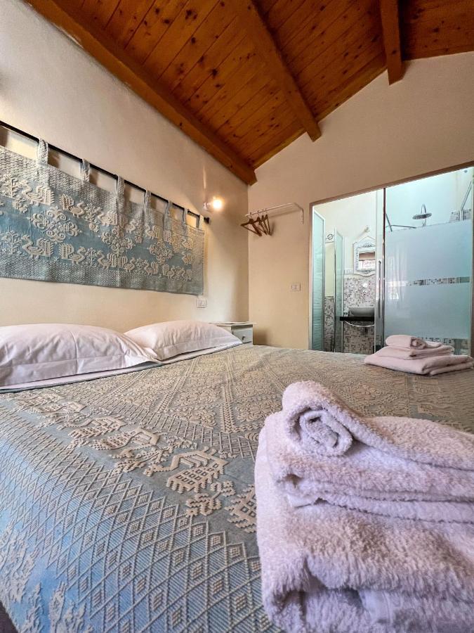 La Vecchia Torre 호텔 보사 외부 사진