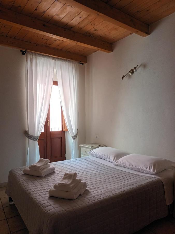La Vecchia Torre 호텔 보사 외부 사진